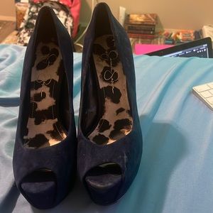 Jessica Simpson heels